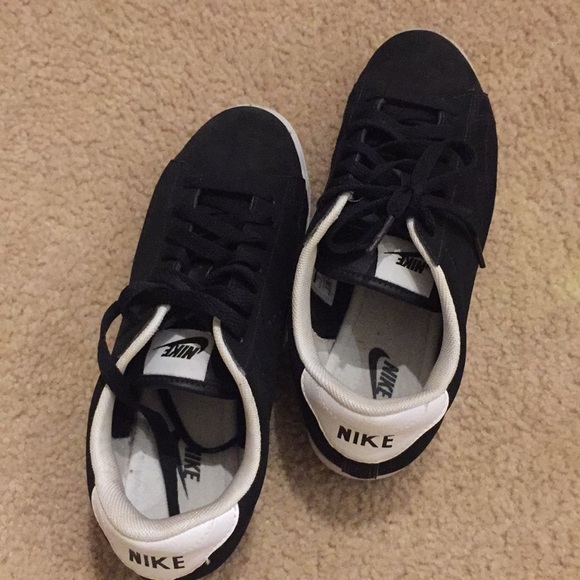 Women’s Nike Sportswear - Picture 6 of 6